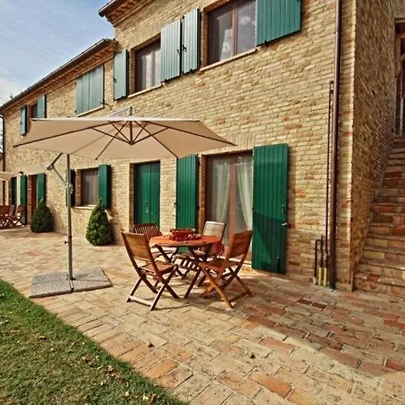 Pettirosso - Luxury Countryside Retreat With View Ripe
